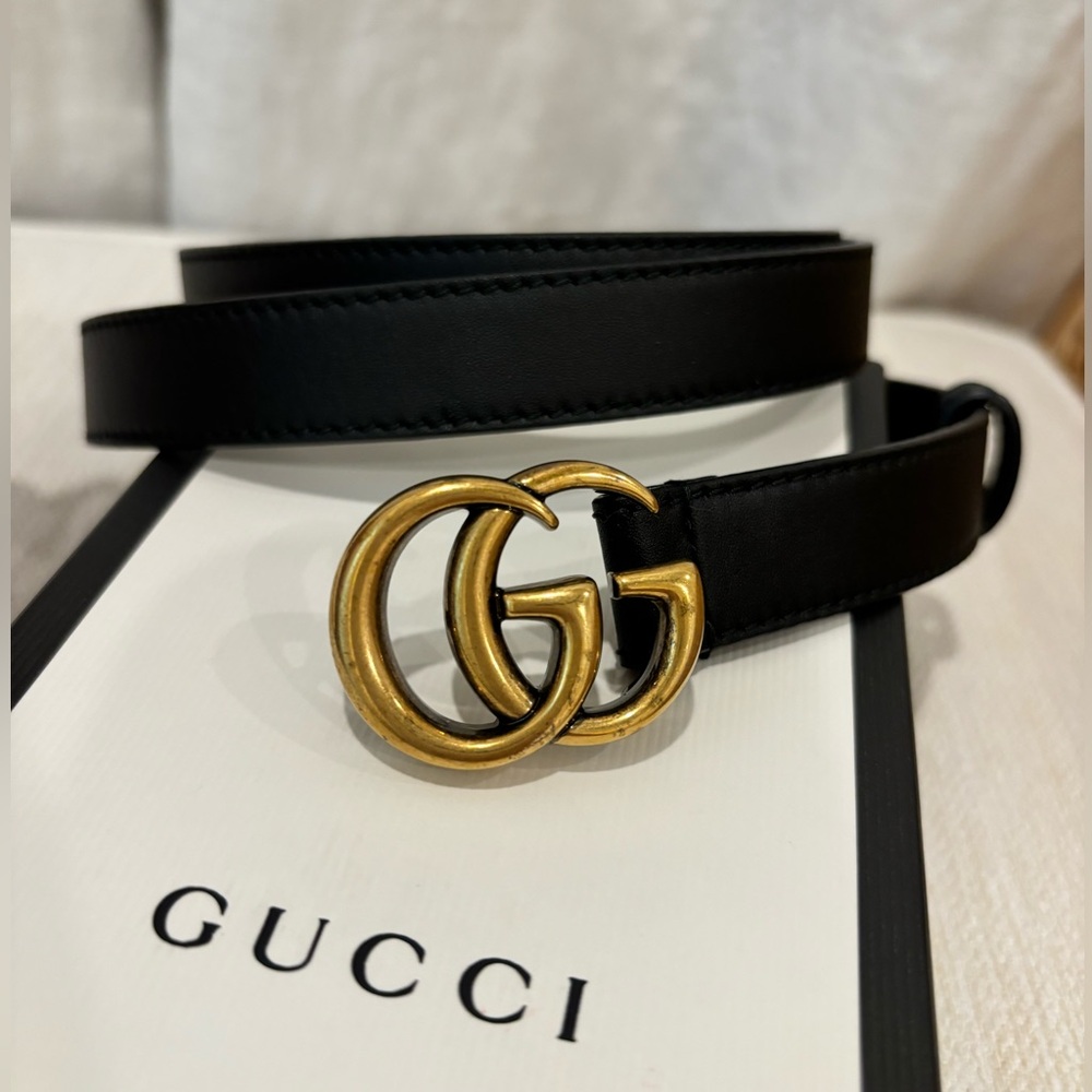 Authentic Gucci Black Leather Slim GG Marmont Belt 409417 80/32